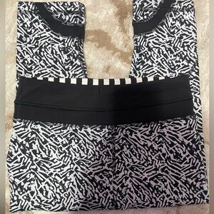 Cropped Lululemon Leggings size 4